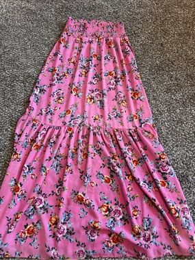 Buddy Love Women’s Medium Pink Floral Maxi Skirt Smocked Waist Tiered Boho